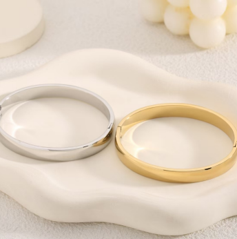 Pulsera Lisa de Acero Inoxidable LUANCCI