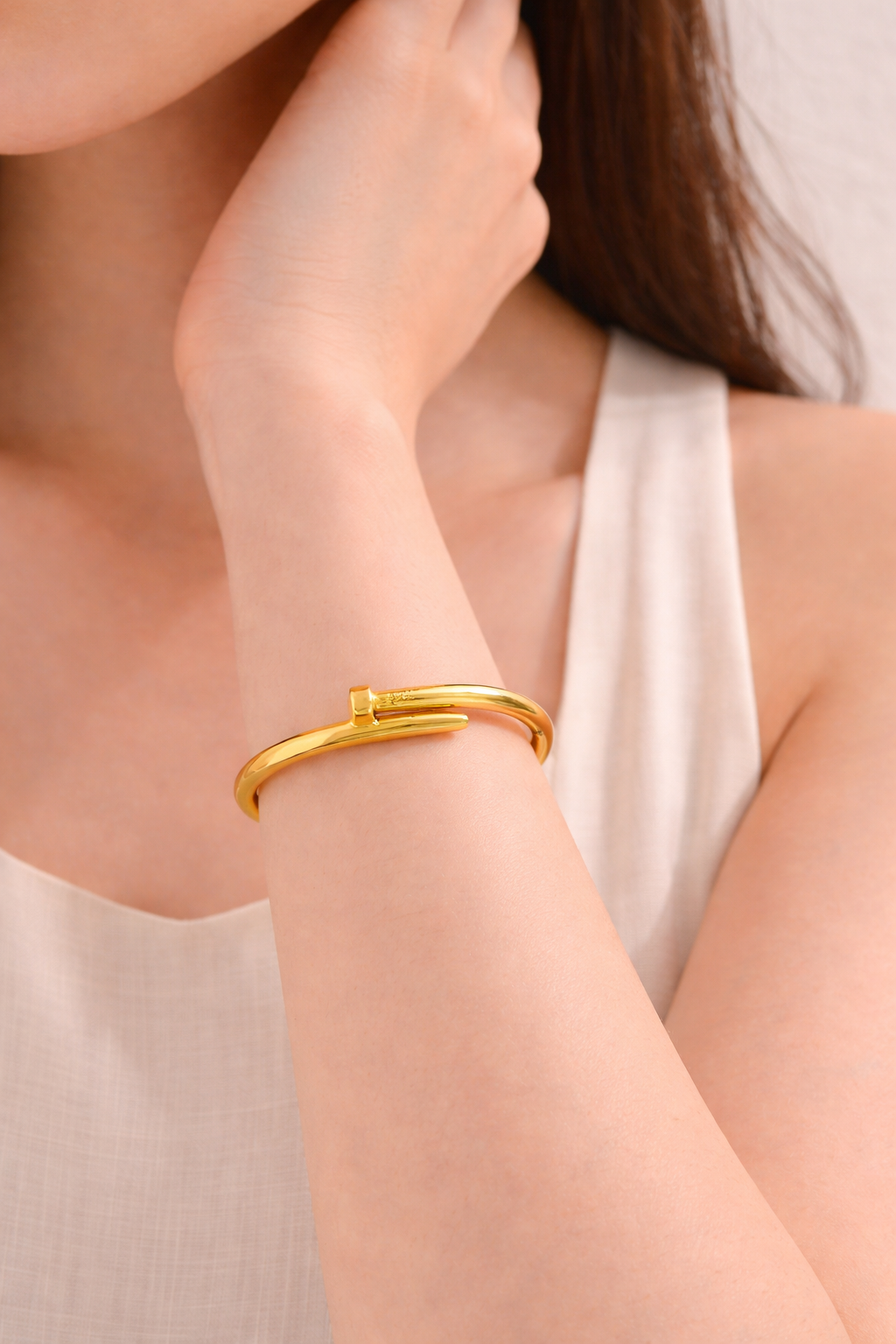 Brazalete Clavo Elegante LUANCCI